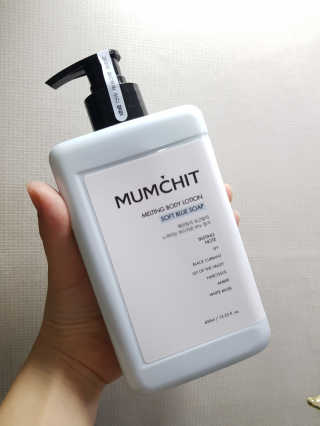 멈칫(MUMCHIT) 멜팅 바디로션 — 4.67점을 준 리뷰어가 2018년 12월 올린 사용 사진
