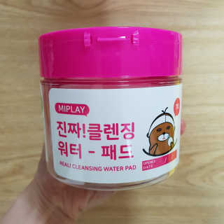 미플레이 진짜 클렌징 워터 패드 — 4.67점을 준 리뷰어가 2018년 11월 올린 사용 사진