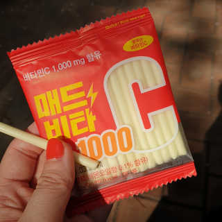 매드비타C 1000 — 5점을 준 리뷰어가 2019년 4월 올린 사용 사진