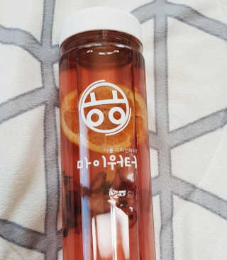 ㅎㅎ마이워터 ㅎㅎ 마이워터 과일워터팩_레몬오렌지 — 4.5점을 준 리뷰어가 2017년 12월 올린 사용 사진