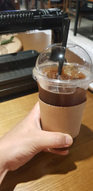 자이글 그릴앤펍 [자이글 그릴 앤 펍] 삼겹앤그릴치즈 — 5점을 준 리뷰어가 2018년 8월 올린 사용 사진