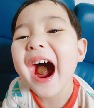 네츄럴굿띵스 퓨어 키즈 멀티비타민 앤 미네랄 30일분 — 3.67점을 준 리뷰어가 2018년 4월 올린 사용 사진