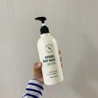 (주)에네스티 내추럴 촉촉  오트밀 바디워시 500ml — 5점을 준 리뷰어가 2020년 3월 올린 사용 사진