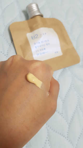 톤28 유기농 블루라이트 방어 UV 차단거리 지성용 B2 — 5점을 준 리뷰어가 2019년 6월 올린 사용 사진
