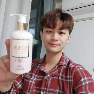 레드컨테이너 페로몬향 퍼퓸 바디에멀전 — 5점을 준 리뷰어가 2020년 1월 올린 사용 사진