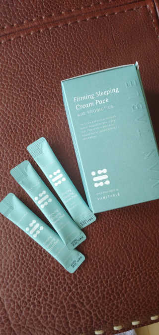 베니테이블 퍼밍 슬리핑 크림 팩 with PROBIOTICS — 4점을 준 리뷰어가 2020년 3월 올린 사용 사진