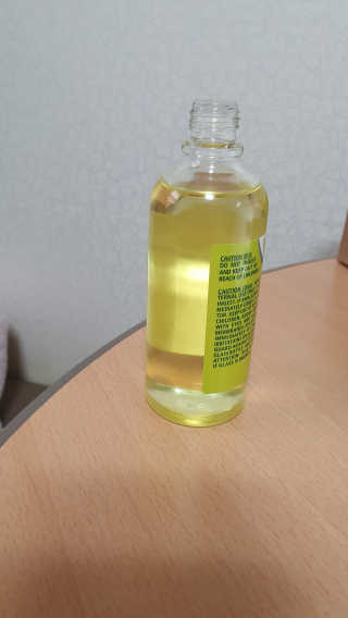 [크나이프] 그레이프씨드 슬리밍 마사지오일 100ml — 5점을 준 리뷰어가 2019년 8월 올린 사용 사진