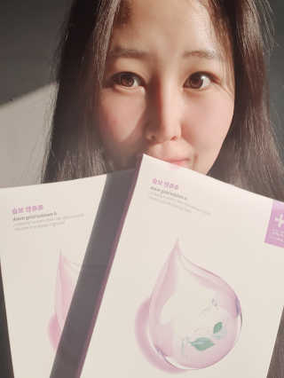 페네그린 모이스처라이징 셀렉트 마스크 콰이트 리치 10매 — 5점을 준 리뷰어가 2020년 3월 올린 사용 사진