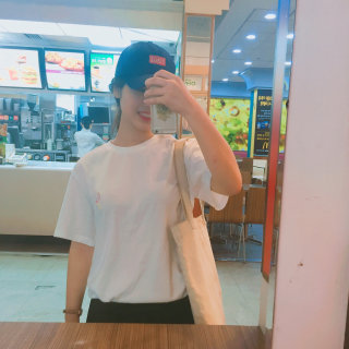 데이라이프 My favorite thing 1/2 shirts — 4점을 준 리뷰어가 2016년 7월 올린 사용 사진