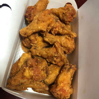 [치킨마루]-  빠사칸윙봉현미 + 콜라 500ml — 5점을 준 리뷰어가 2019년 7월 올린 사용 사진