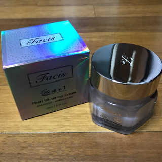파시스 올인원 진주 화이트닝 크림 100ml — 4.33점을 준 리뷰어가 2018년 12월 올린 사용 사진