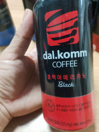 [빙그레] 달콤커피 콜라보 디카페인, 블랙 아메리카노 — 5점을 준 리뷰어가 2019년 1월 올린 사용 사진