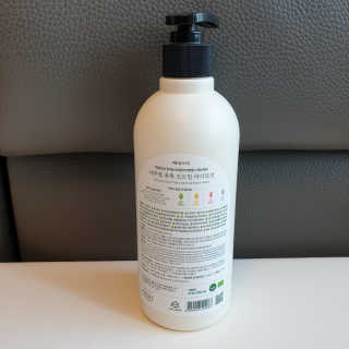 (주)에네스티 내추럴 촉촉  오트밀 바디로션 500ml — 5점을 준 리뷰어가 2019년 8월 올린 사용 사진