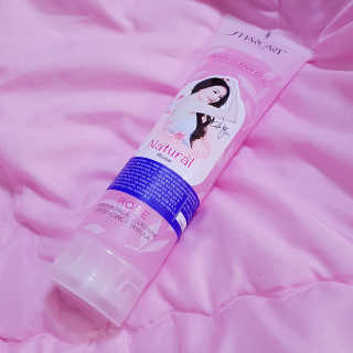 줌마들도 인정한 샤카트 페이스앤바디 필링젤 310ml — 5점을 준 리뷰어가 2018년 4월 올린 사용 사진