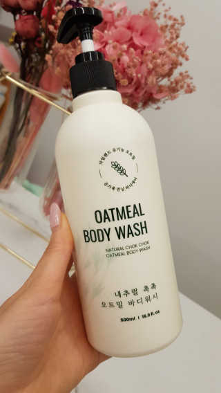 (주)에네스티 내추럴 촉촉  오트밀 바디워시 500ml — 5점을 준 리뷰어가 2020년 3월 올린 사용 사진