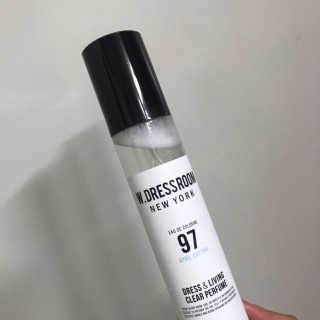 더블유드레스룸 드레스퍼퓸 150ml — 5점을 준 리뷰어가 2018년 10월 올린 사용 사진