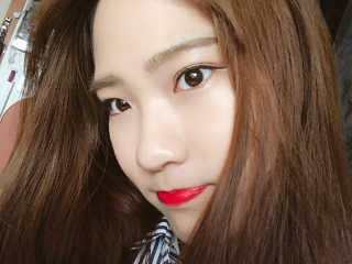 그레이멜린 멜린 톤업 부스터 — 3점을 준 리뷰어가 2017년 5월 올린 사용 사진