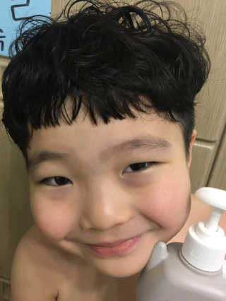 벨보이 스튜디오 벨보이스튜디오 젠틀 롭 버블더블 워시 — 4점을 준 리뷰어가 2017년 4월 올린 사용 사진