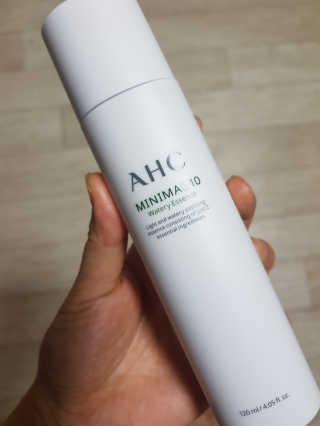 AHC 에이 에이치 씨 미니멀 10 워터리 에센스 — 4.17점을 준 리뷰어가 2018년 12월 올린 사용 사진