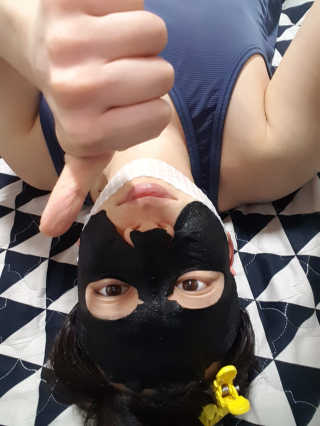 23years old 아큐페어 쁘띠 마스크 (5장) — 5점을 준 리뷰어가 2017년 6월 올린 사용 사진
