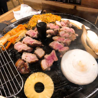 [화덕고깃간 마곡발산점] 화덕삼겹살2인분 — 5점을 준 리뷰어가 2019년 5월 올린 사용 사진