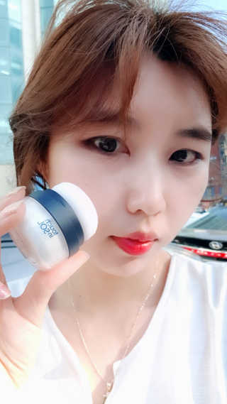 터치인솔 워터프루프와 자외선 철벽방어 바캉스 메이크업 세트 — 5점을 준 리뷰어가 2018년 7월 올린 사용 사진