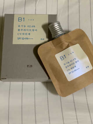 톤28 유기농 블루라이트 방어 UV 차단거리 건성용 B1 — 5점을 준 리뷰어가 2019년 5월 올린 사용 사진