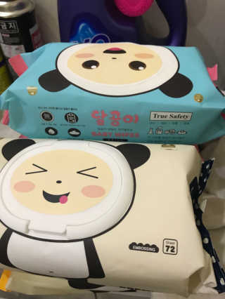 달곰이 물티슈 — 5점을 준 리뷰어가 2017년 10월 올린 사용 사진