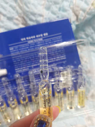 크리앙홀딩스 닥터 락슈미라 4D 리프팅 앰플 — 5점을 준 리뷰어가 2019년 8월 올린 사용 사진