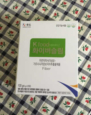 두루원 똥기사의 Kfood 화이버슬림 — 3.67점을 준 리뷰어가 2018년 7월 올린 사용 사진