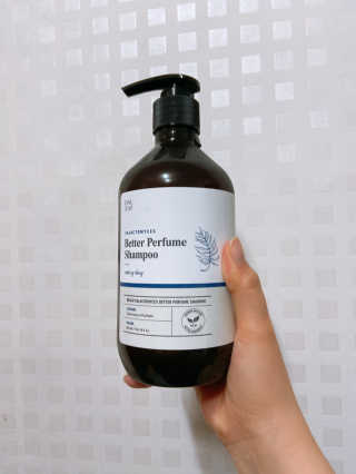 달리프 베러 퍼퓸 샴푸 1000ml 레이니데이 or 일랑로즈 — 4.5점을 준 리뷰어가 2020년 2월 올린 사용 사진