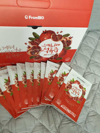 프롬바이오 오직 석류만 [그대로100 석류즙] 하루 1포로 건강하게 — 5점을 준 리뷰어가 2019년 9월 올린 사용 사진