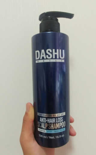 다슈코리아 다슈 데일리 한방 두피 골드 샴푸 500ml — 4.17점을 준 리뷰어가 2017년 9월 올린 사용 사진