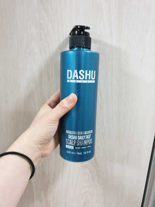 다슈코리아 다슈 데일리 패스트 한방 두피 샴푸 500ml — 5점을 준 리뷰어가 2020년 2월 올린 사용 사진