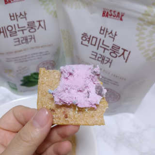 BASSAK 바삭 유기농 현미 누룽지 크래커 3종 — 5점을 준 리뷰어가 2019년 10월 올린 사용 사진