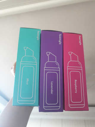폼글 I foamgle [폼글] 거품가글 50ml 3종 - 민트, 라벤더, 라즈베리 — 4점을 준 리뷰어가 2019년 12월 올린 사용 사진