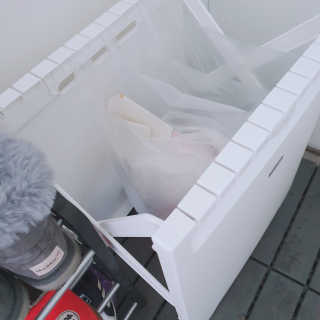창신리빙 [프랑코 폴딩 분리수거함] 똑똑한 정리 수납 — 3점을 준 리뷰어가 2020년 2월 올린 사용 사진