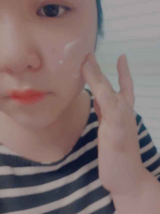 아크웰 아쿠아 클리니티 수분크림 리뷰 사진