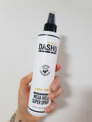 다슈코리아 다슈 포 맨 프리미엄 메가 홀드 슈퍼 스프레이 250ml — 5점을 준 리뷰어가 2019년 3월 올린 사용 사진