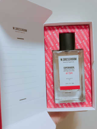 더블유드레스룸 퍼퓸 EDT 70ml — 4.67점을 준 리뷰어가 2018년 10월 올린 사용 사진