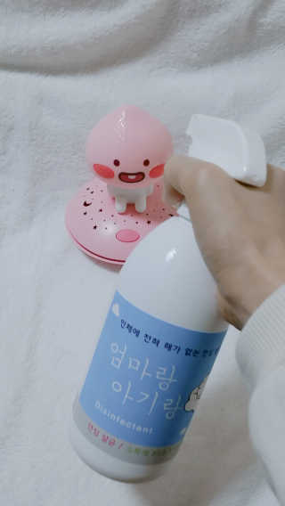한국바이러스센터 엄마랑 아기랑 살균소독제 500ml — 4.67점을 준 리뷰어가 2018년 1월 올린 사용 사진