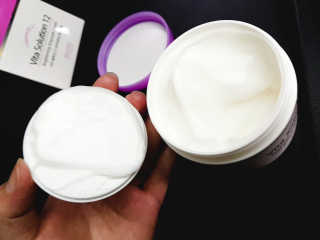 지고트 비타솔루션12 브라이트닝 앰플 크림 100ml — 5점을 준 리뷰어가 2019년 8월 올린 사용 사진