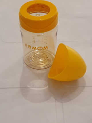 유비맘 PPSU 젖병 노꼭지_200ml_컬러 랜덤 발송 — 5점을 준 리뷰어가 2020년 3월 올린 사용 사진