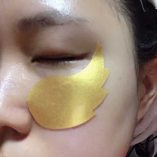 푸츄푸츄 Real repair skin cell premium patch — 4점을 준 리뷰어가 2018년 10월 올린 사용 사진