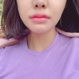 스톤브릭 라커틴트 립스틱스 — 5점을 준 리뷰어가 2019년 10월 올린 사용 사진