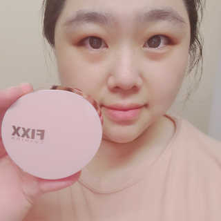 쏘내추럴 밀착 착붙 픽스쿠션 — 5점을 준 리뷰어가 2019년 8월 올린 사용 사진