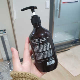 the naked object [탈모볼륨샴푸] 디블랙 팩 샴푸 — 5점을 준 리뷰어가 2020년 1월 올린 사용 사진