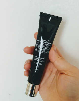 JM솔루션 꿀광 로얄 프로폴리스 아이크림 올 페이스 블랙 — 5점을 준 리뷰어가 2019년 3월 올린 사용 사진