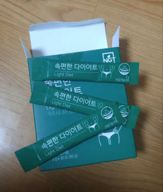 네츄럴굿띵스 속편한 다이어트 30포 — 4점을 준 리뷰어가 2019년 8월 올린 사용 사진