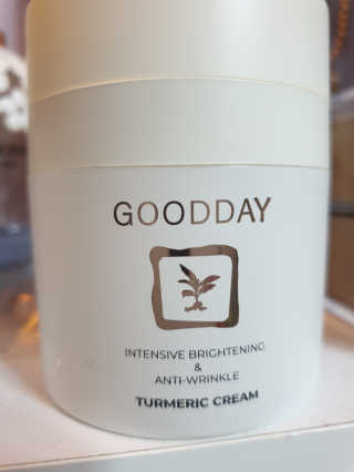 GoodDay Skincare GoodDay 강황크림 50g — 3.5점을 준 리뷰어가 2020년 2월 올린 사용 사진